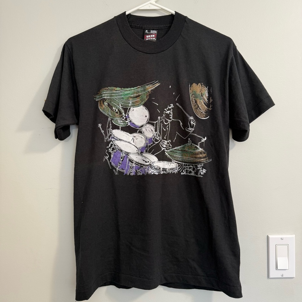 Vintage Fruit of the Loom Best Single Stitch Drummer Graphic Tshirt